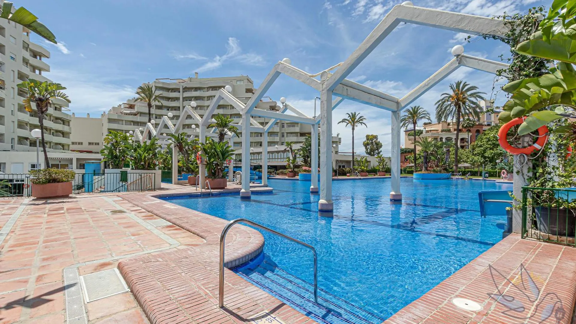 Benal Beach Deluxe Apartment With Panoramic Sea Views Benalmádena