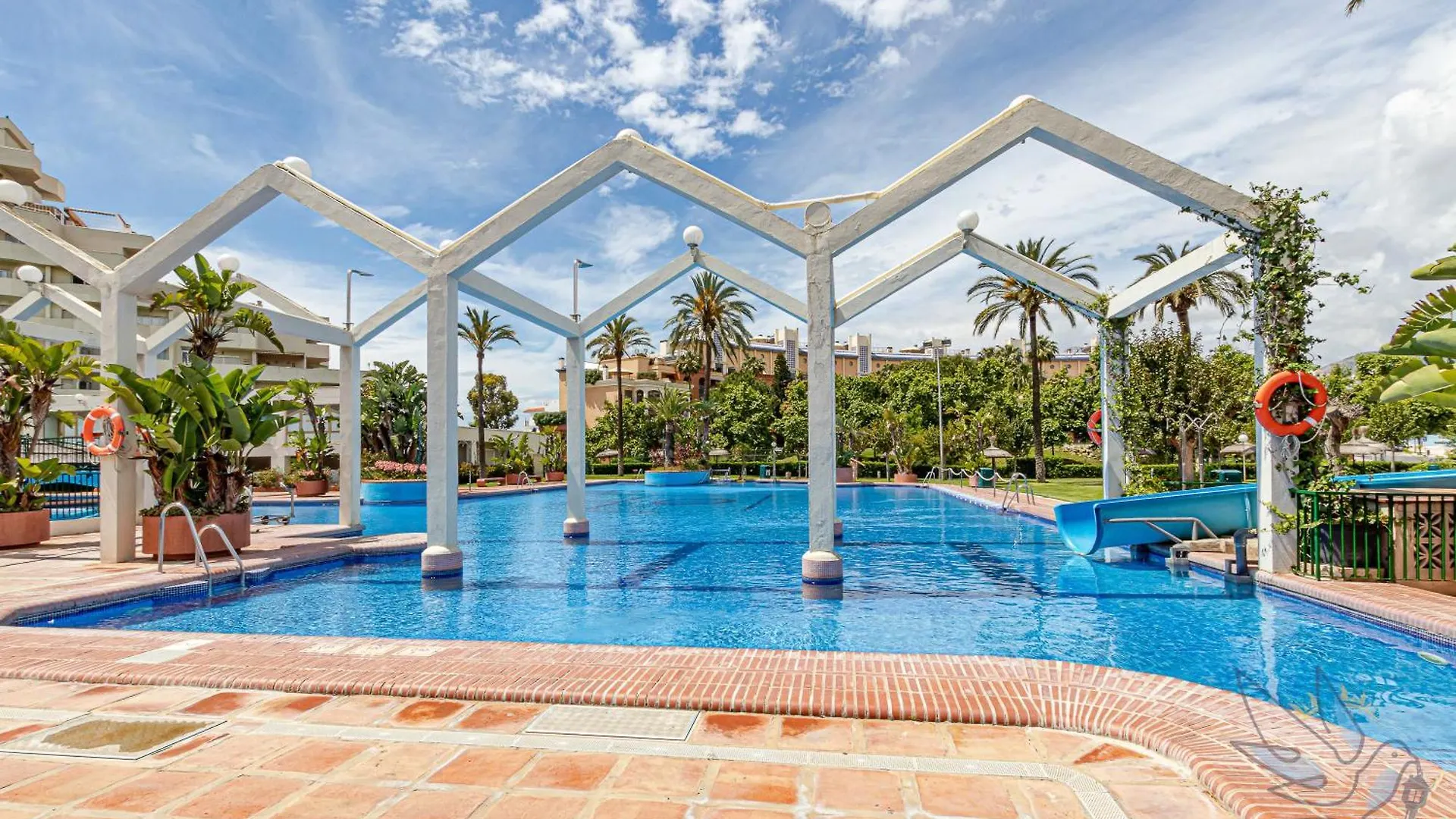 Benal Beach Deluxe Apartment With Panoramic Sea Views Benalmádena