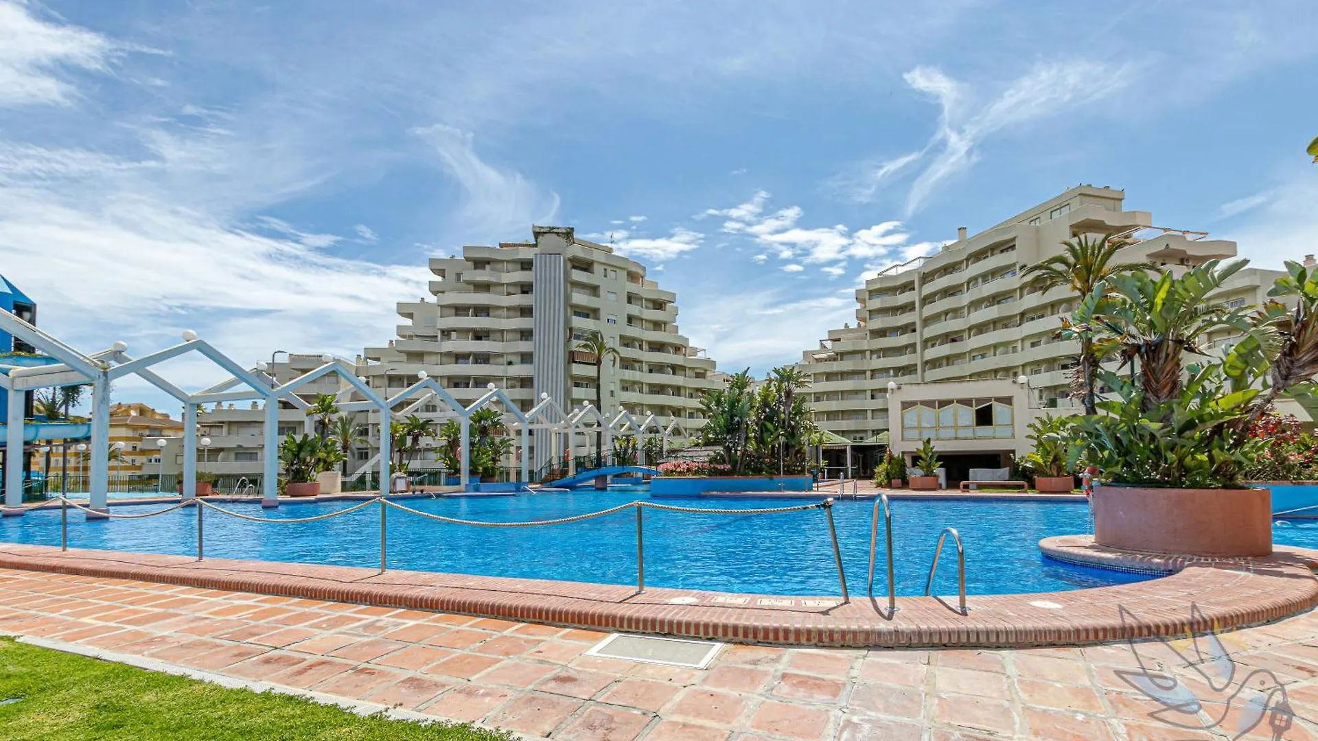 Benal Beach Deluxe Apartment With Panoramic Sea Views Benalmádena